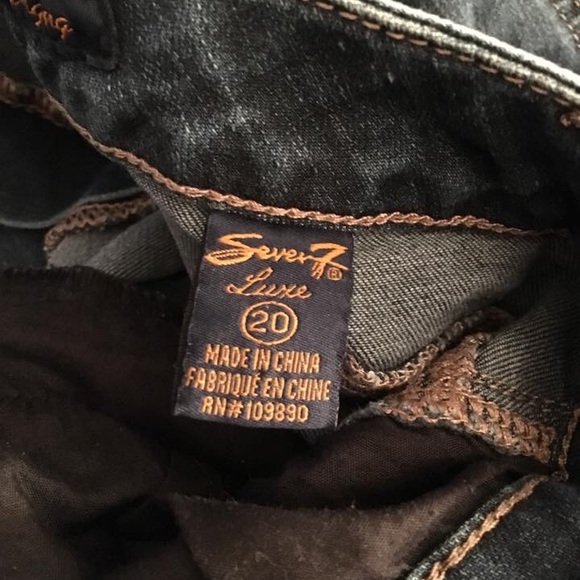 Lane Bryant Jeans - Picture 2 of 2